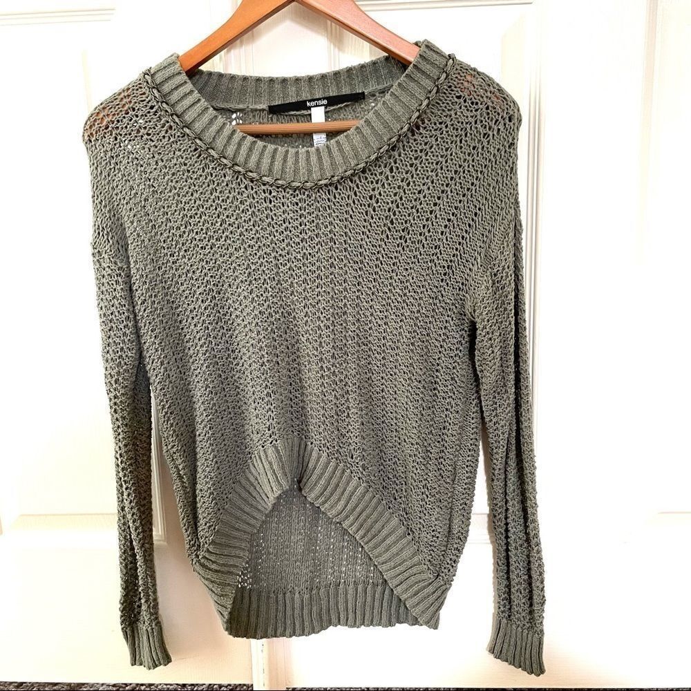 Kensie olive green long sleeved sweater S